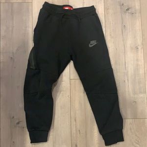 Nike boys joggers